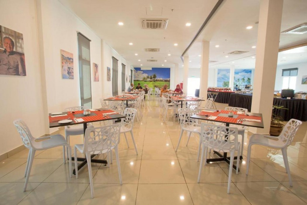 Hotel Adya Express 31/60