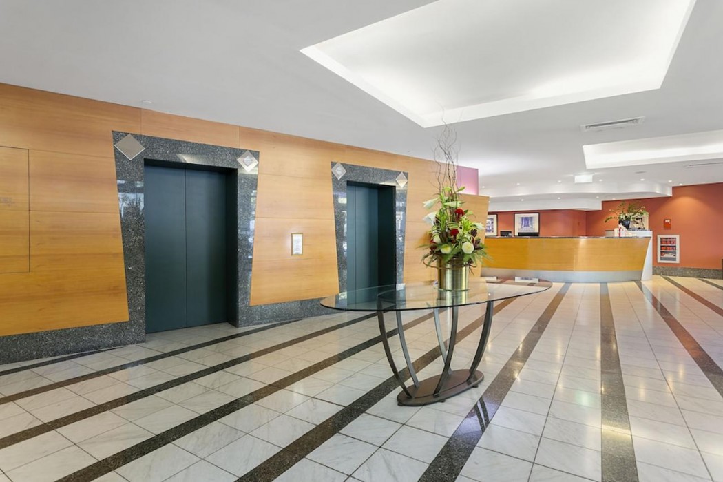 Lobby at CLARION SUITES GATEWAY, MELBOURNE