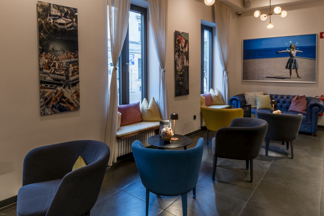 Hotel Mrak 43/94