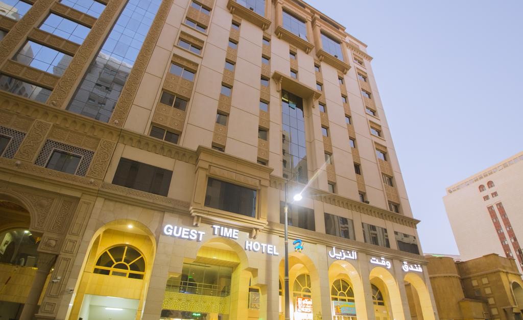 وقت النزيل(Guest Time Hotel) 1/4