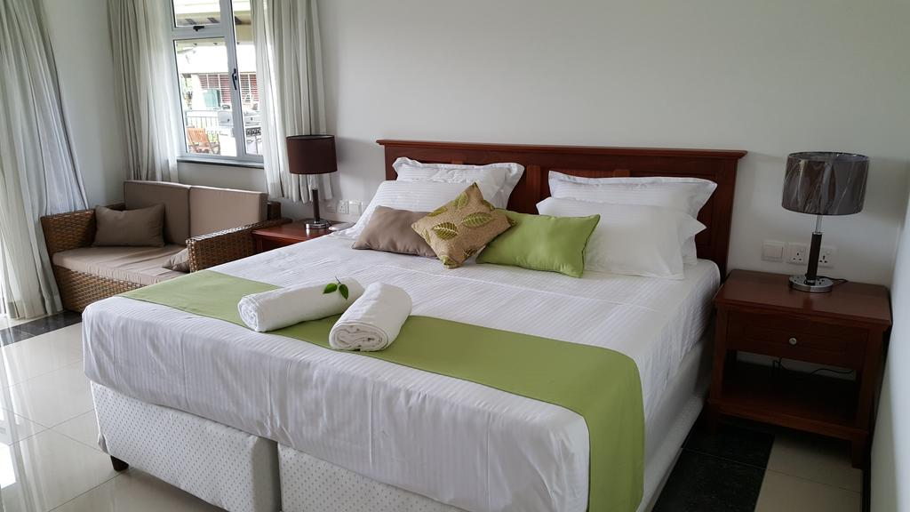 Bambous River Lodge 2/16