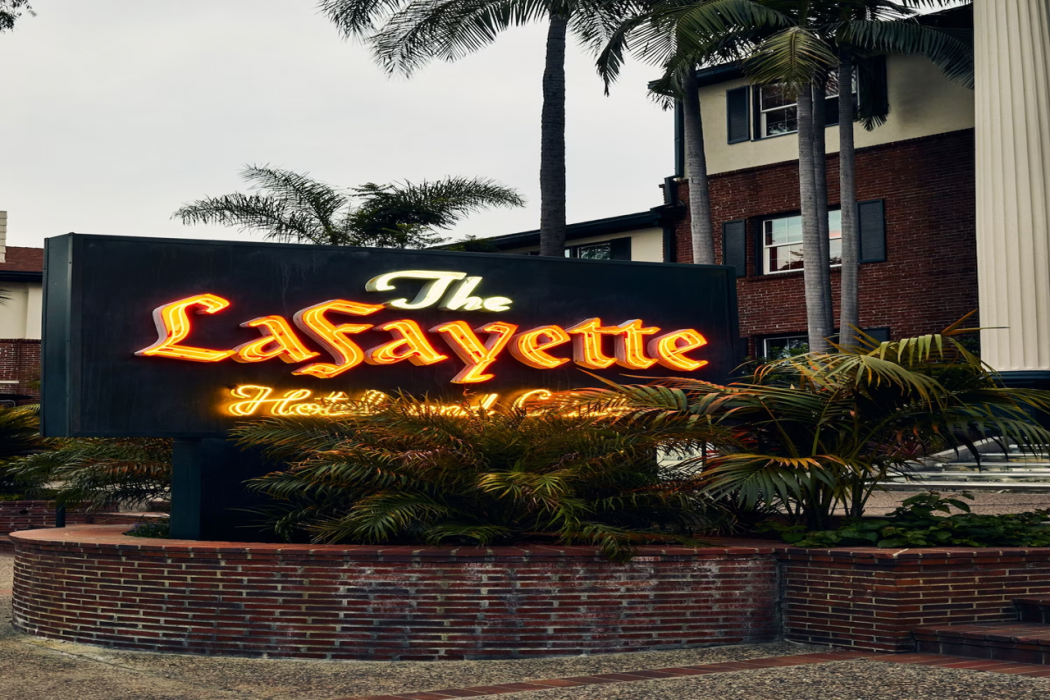 The Lafayette Hotel And Club 2/30