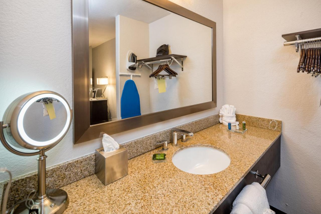 Radisson Hotel Oakland Airport 16/63