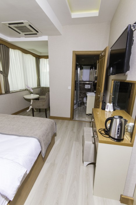 DE MAISON AIRPORT HOTEL 25/63