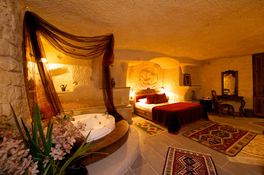 Miras Hotel 6/49
