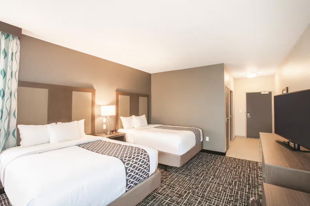 La Quinta Inn & Suites By Wyndham San Marcos Outlet Mall 8/31