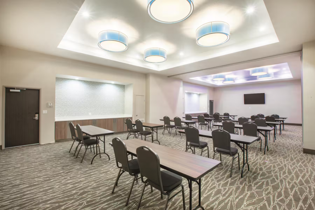 La Quinta Inn & Suites By Wyndham San Marcos Outlet Mall 19/31