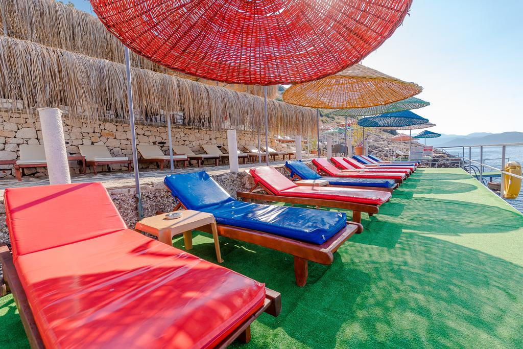 Amphora Hotel 20/56
