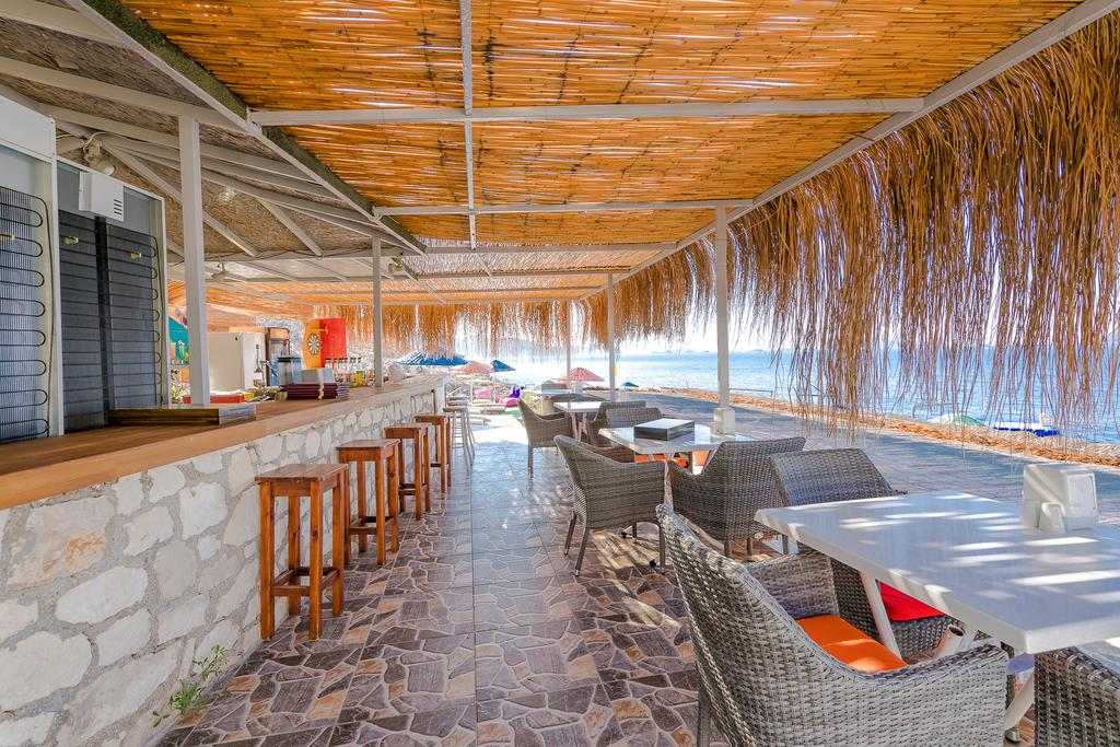 Amphora Hotel 19/56