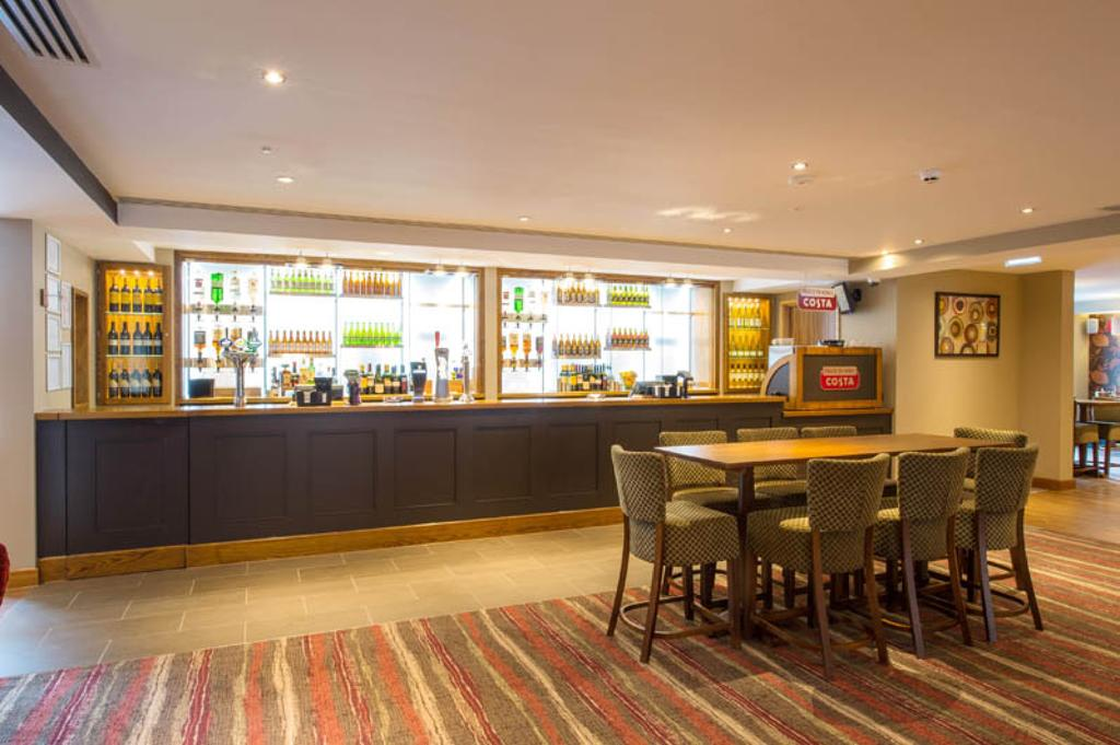 Premier Inn London St Pancras Hotel 19/55