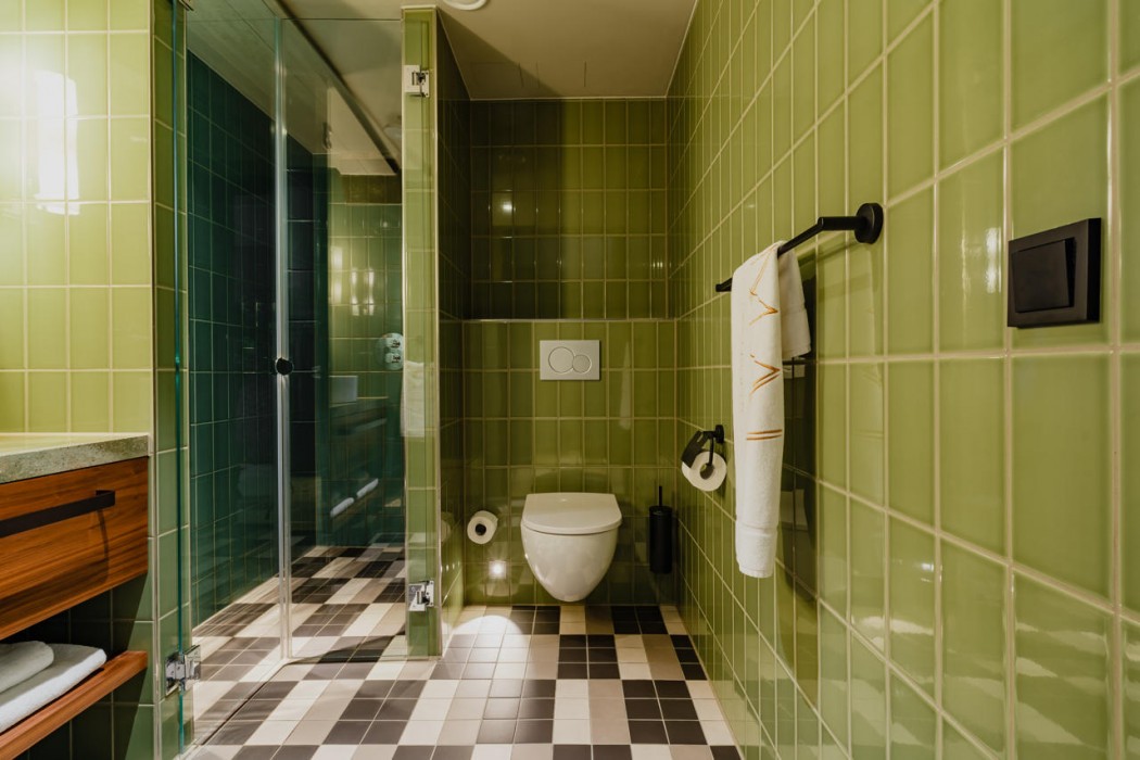 Hotel Mai Amsterdam 11/77