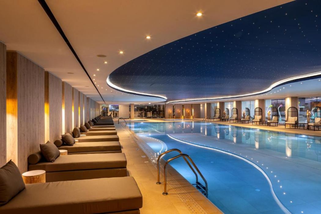 Chrysomare Beach Hotel & Resort 24/68