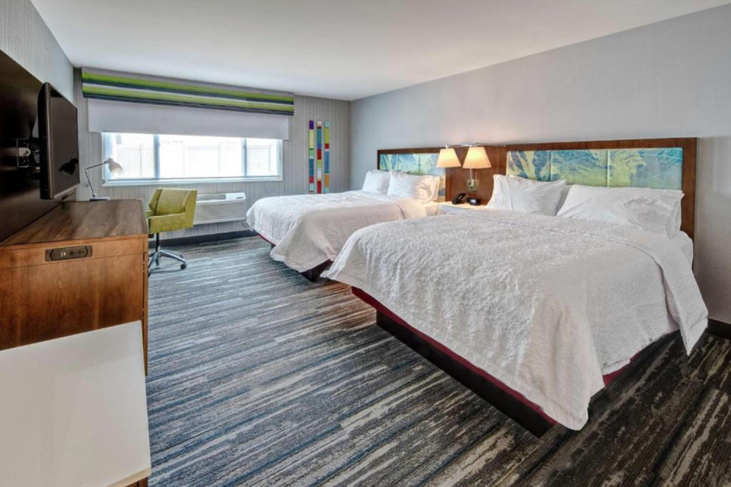 Hampton Inn Cardiff Beach Encinitas, CA 14/33