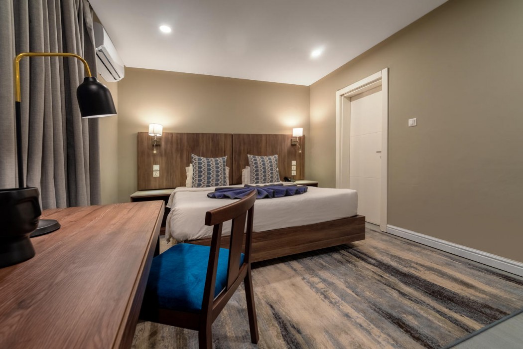 Central Hotel Ridge 7/38