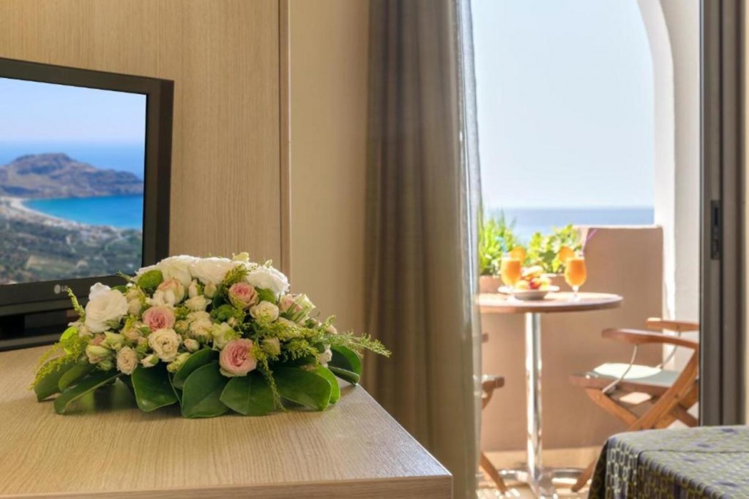 Alianthos Beach Hotel 6/61
