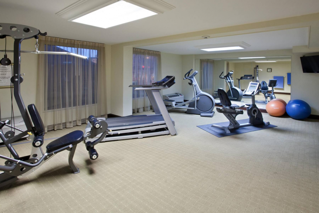 La Quinta Inn & Suites by Wyndham Downtown Conference Center 18/33