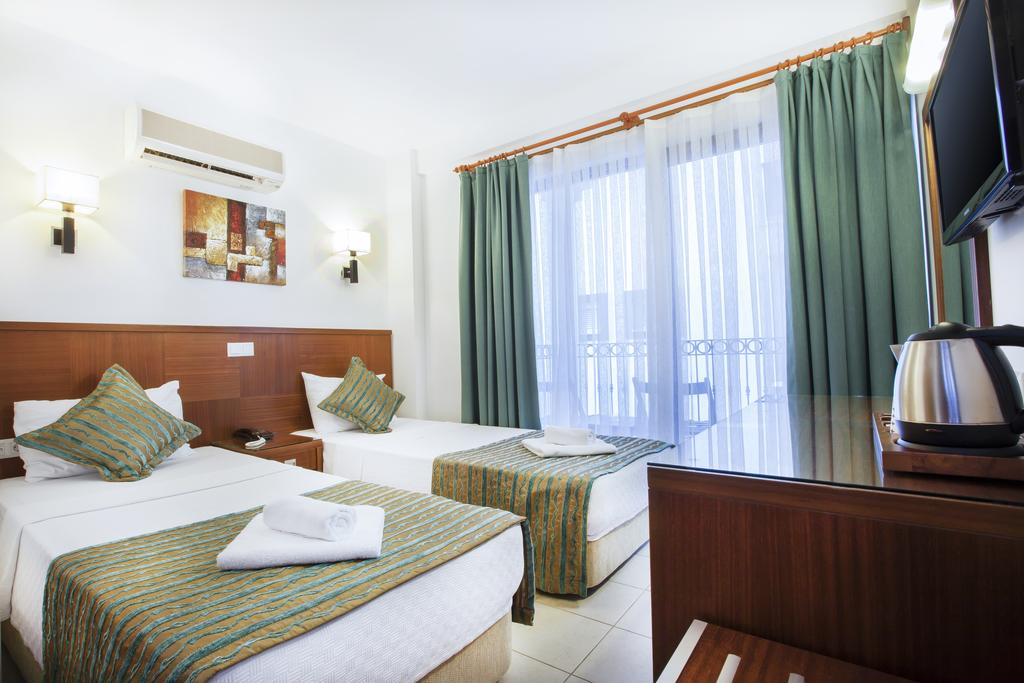 Medusa Hotel 14/59