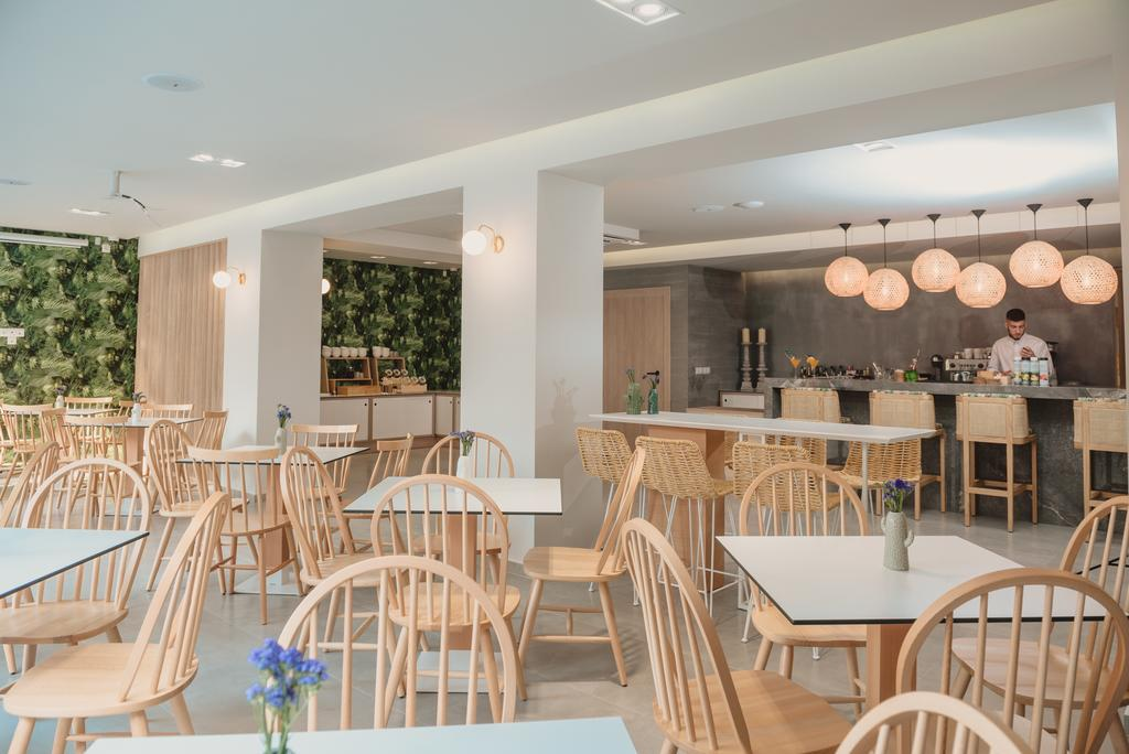 Ammos Beach Seaside Luxury Suites 32/64