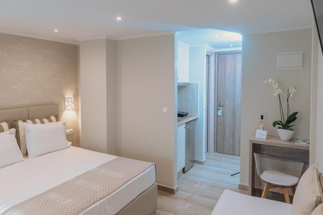 Ammos Beach Seaside Luxury Suites 18/64