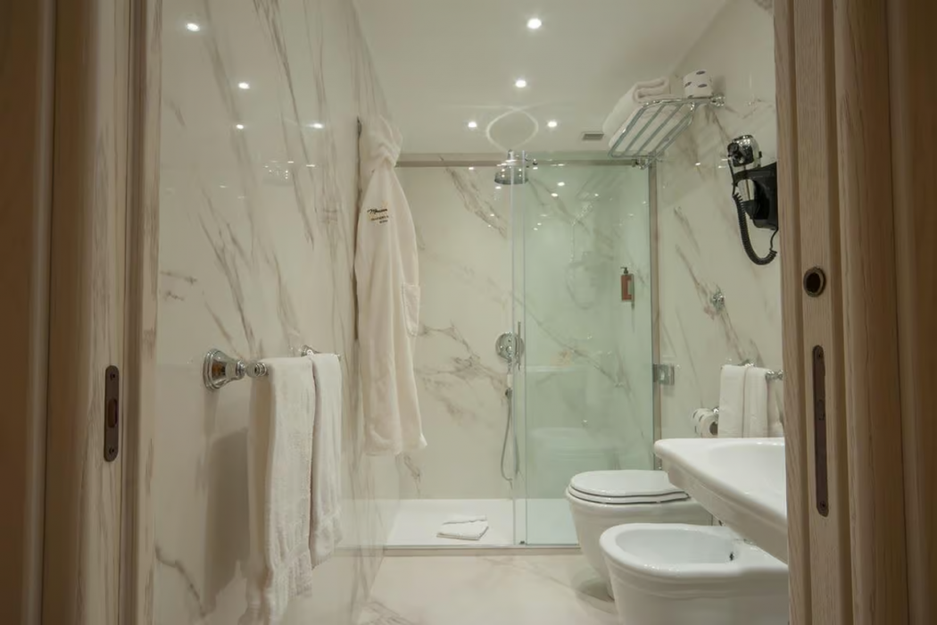 Maison Tritone 8/77