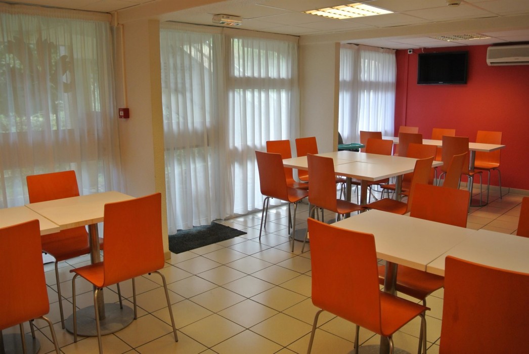 Premiere Classe Lyon Sud Chasse Sur Rhone 36/79