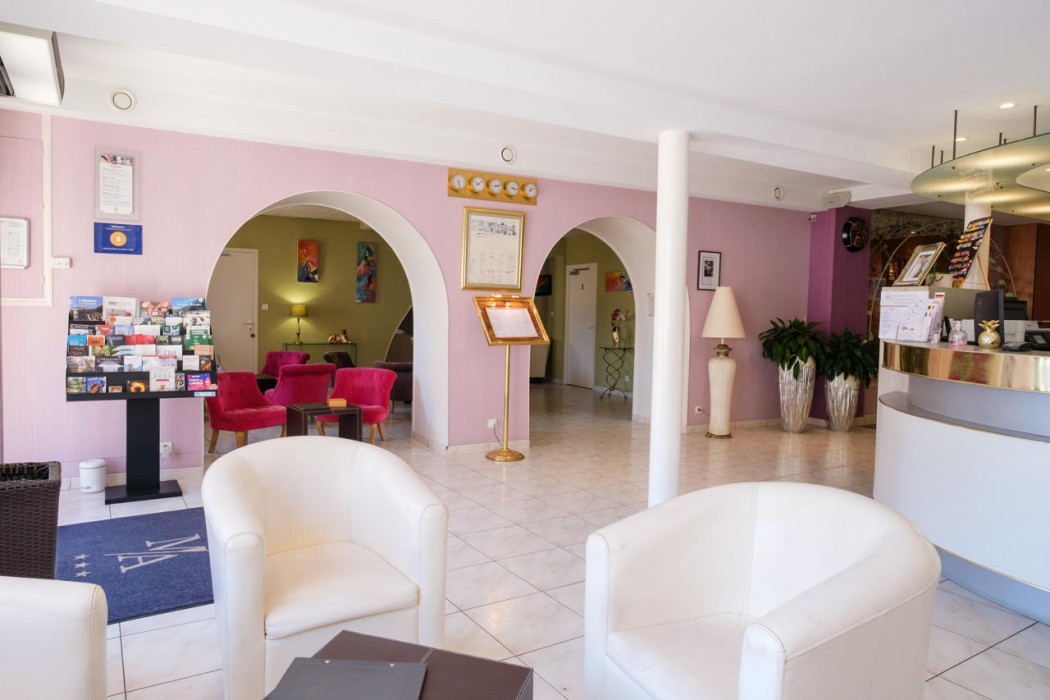 Lobby at Hostellerie Du Mont Aime, Bergeres-les-Vertus