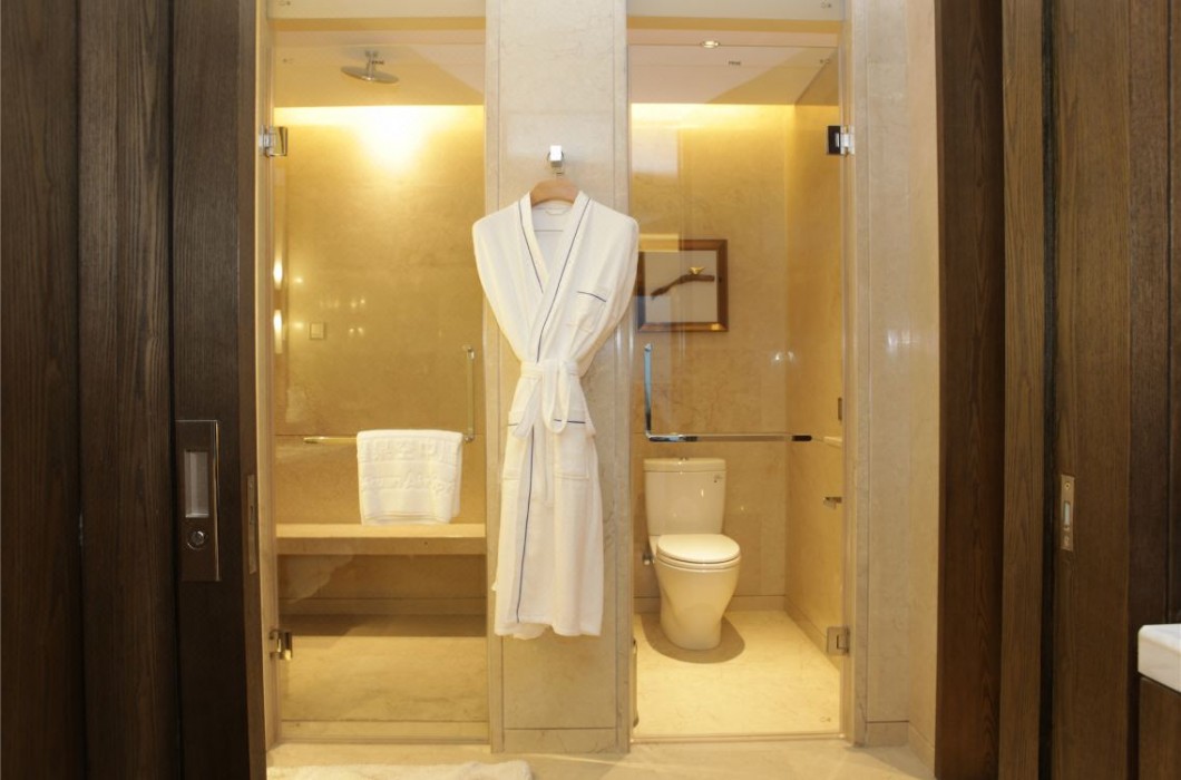 Biquan Kongzhong Hot Spring Hotel 19/37