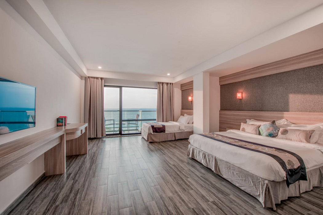 Kaani Grand Seaview 9/63