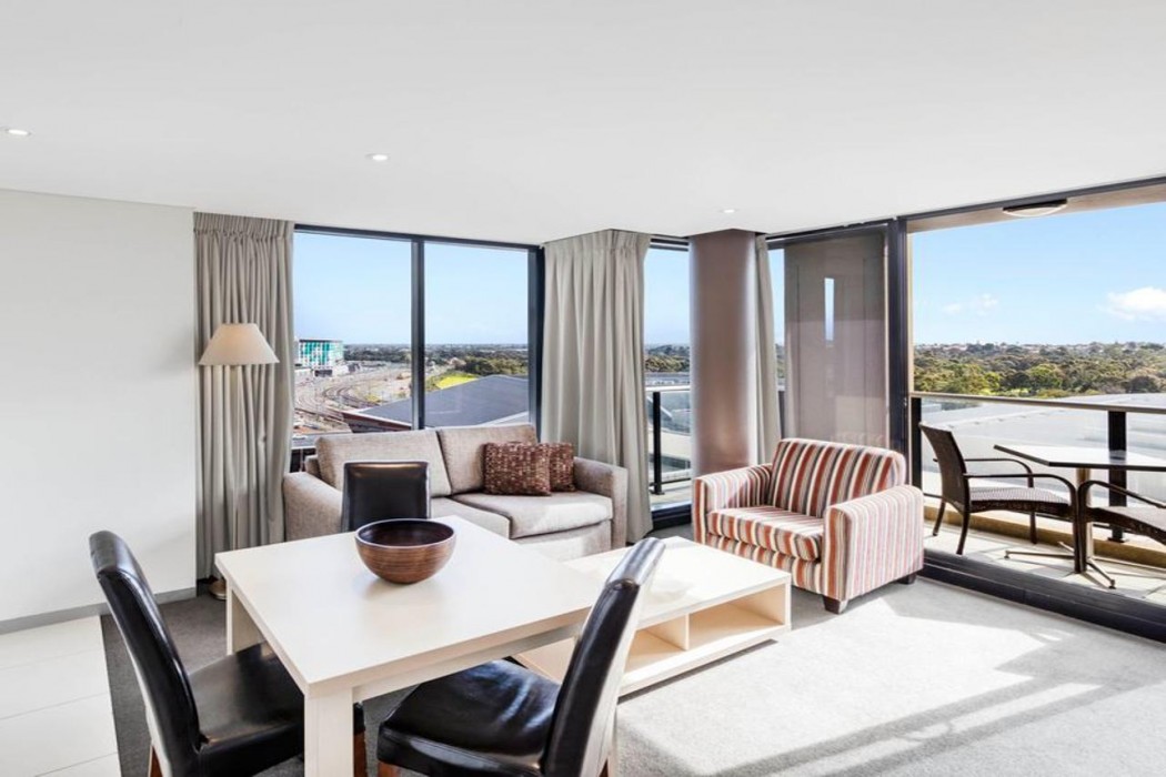 Oaks Adelaide Horizons Suites 21/70