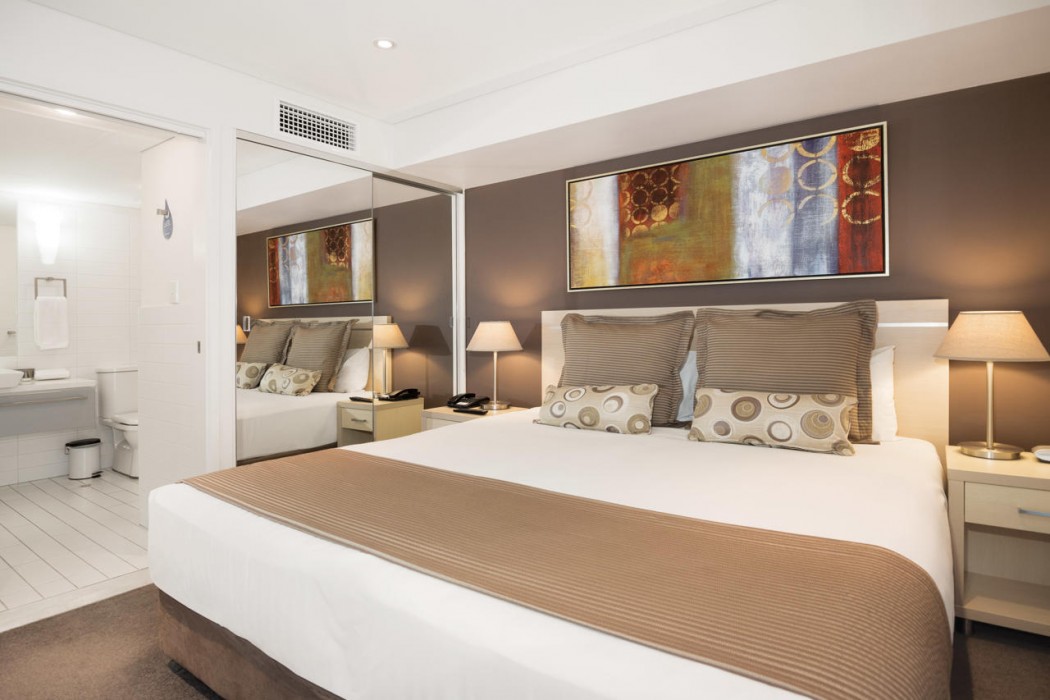 Oaks Adelaide Horizons Suites 19/70