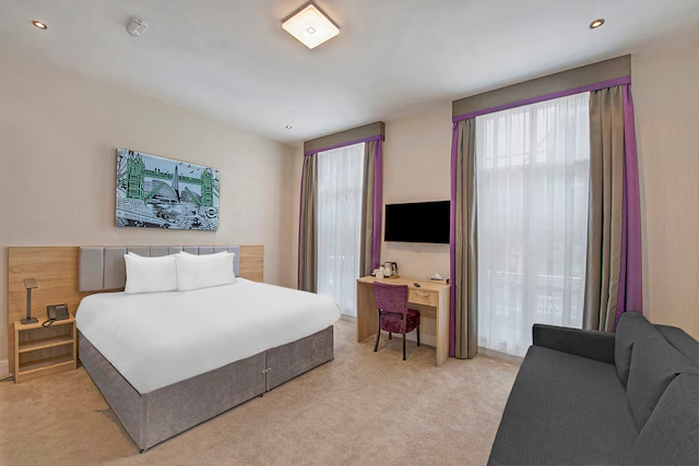 OYO Townhouse 30 Sussex Hotel, London Paddington 7/38