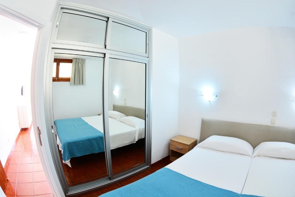Apartamentos Livvo Puerto Bello 18/41