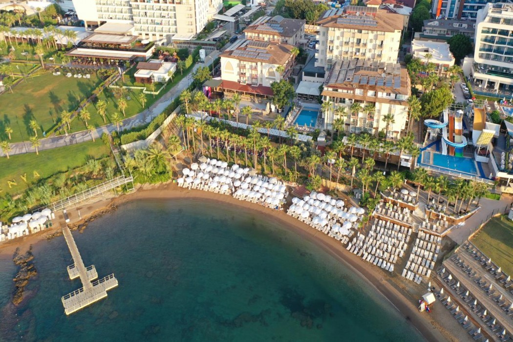 Eos Beach Hotel 8/55