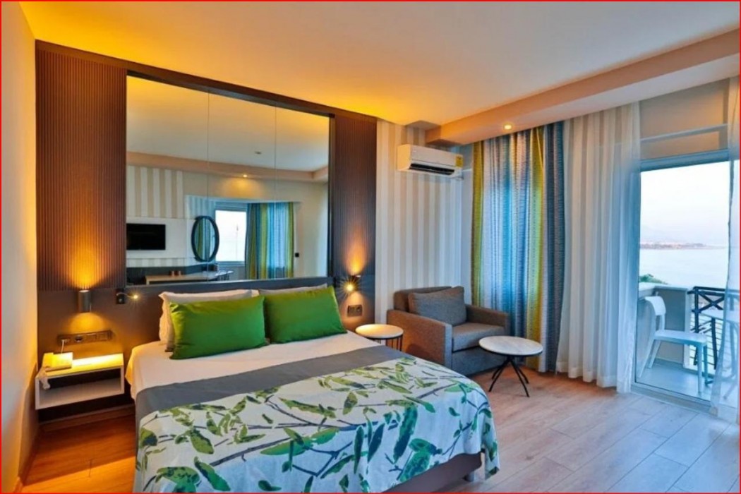Eos Beach Hotel 20/55