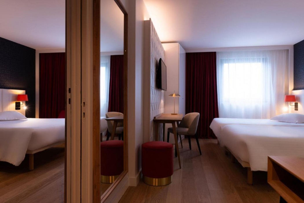 Hotel L Amiraute 13/62