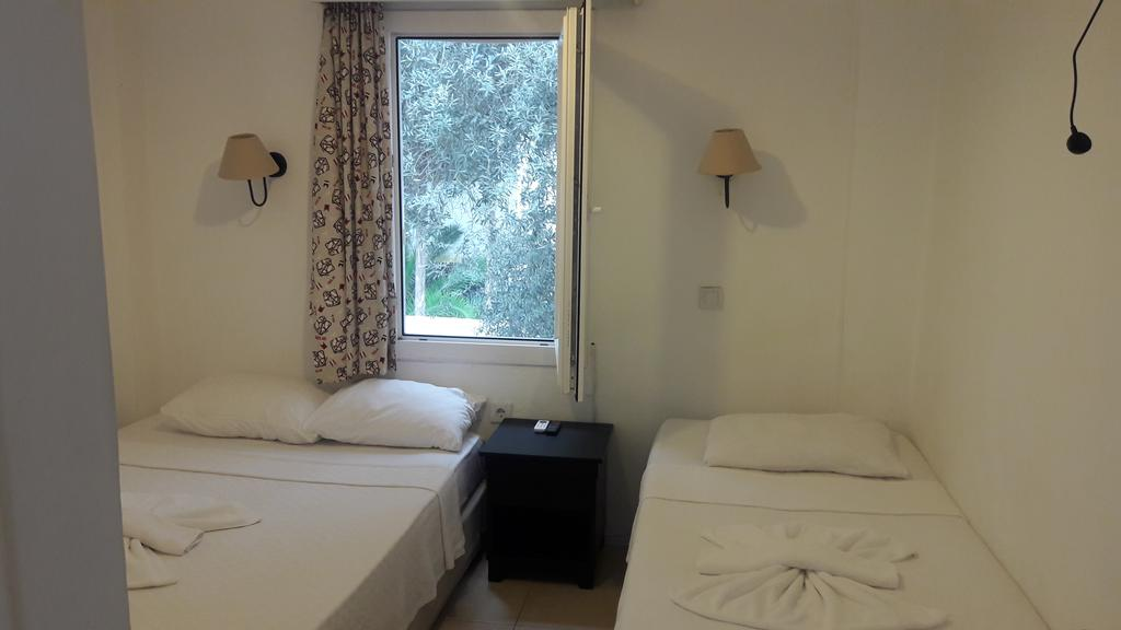 Bircan Hotel 8/56