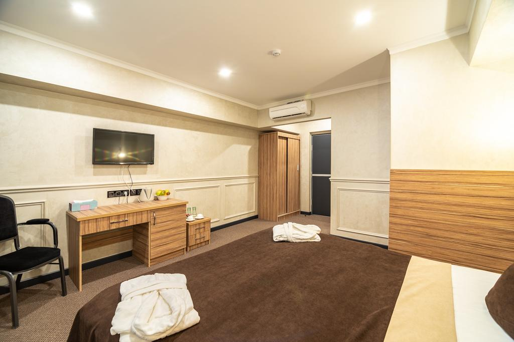 Mildom City Hotel 10/26