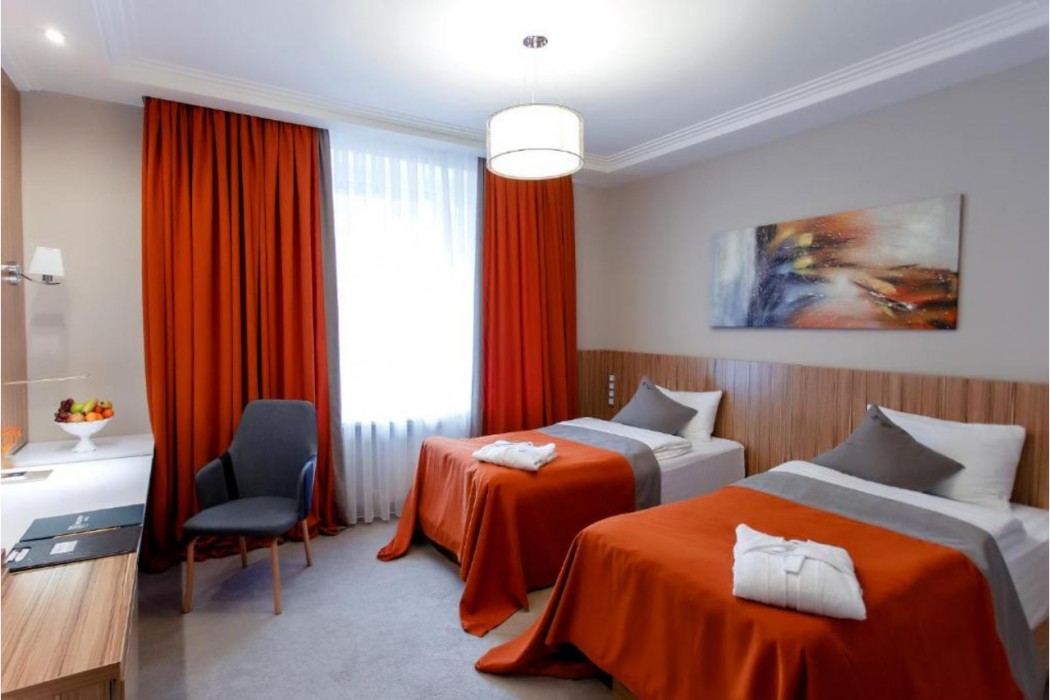 Mildom Premium Hotel 9/45