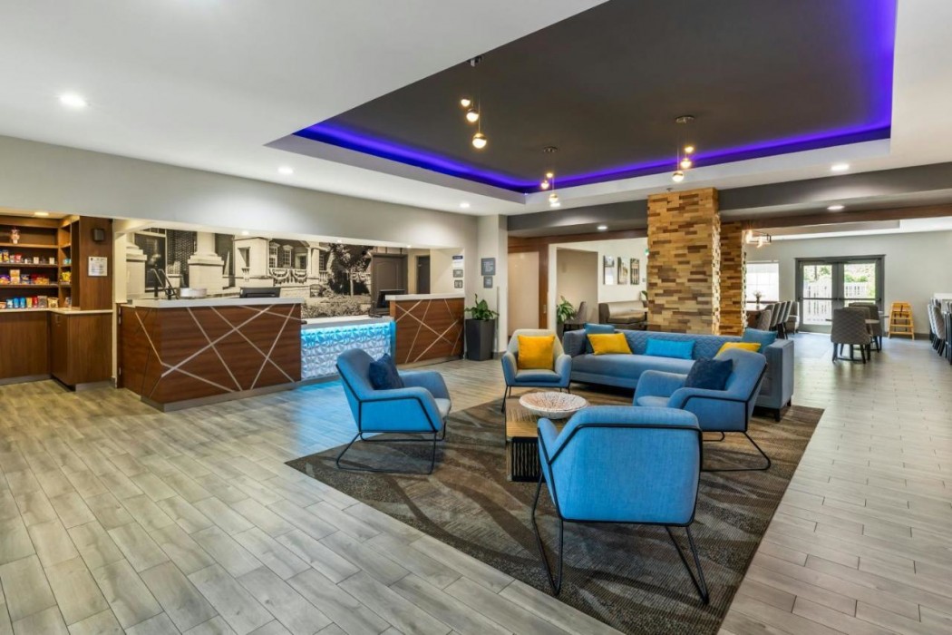 Sugarloaf Hotel & Suites Duluth 3/28