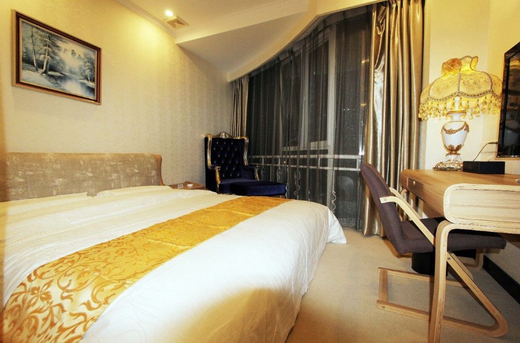 Changhao Business Hotel (Beijing South Railway Station) 9/17
