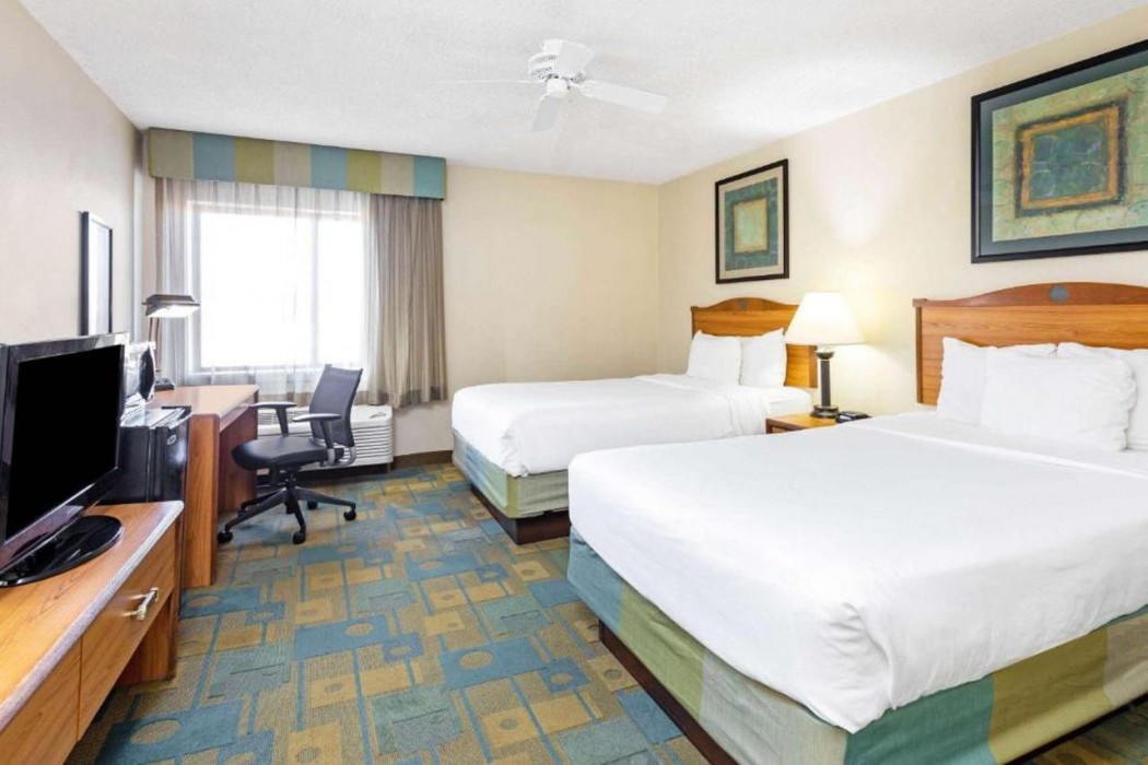 La Quinta Inn & Suites by Wyndham El Paso East 15/37