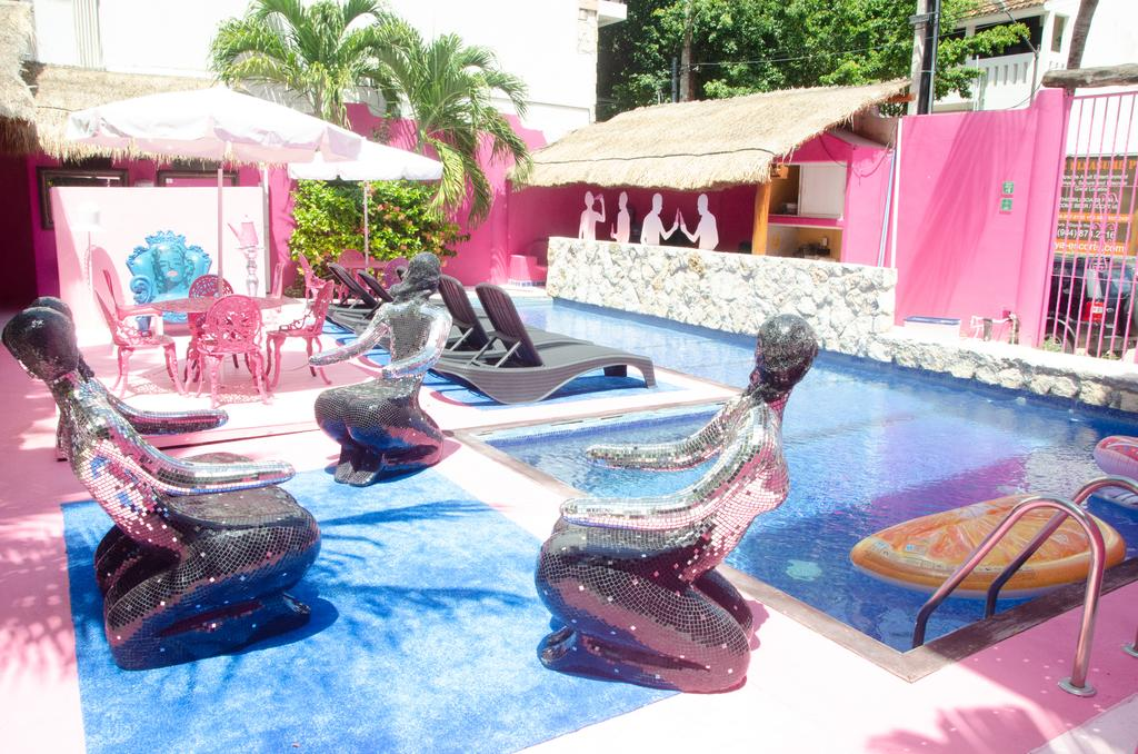 Mala Vecindad Playa Beer Hotel 27/58
