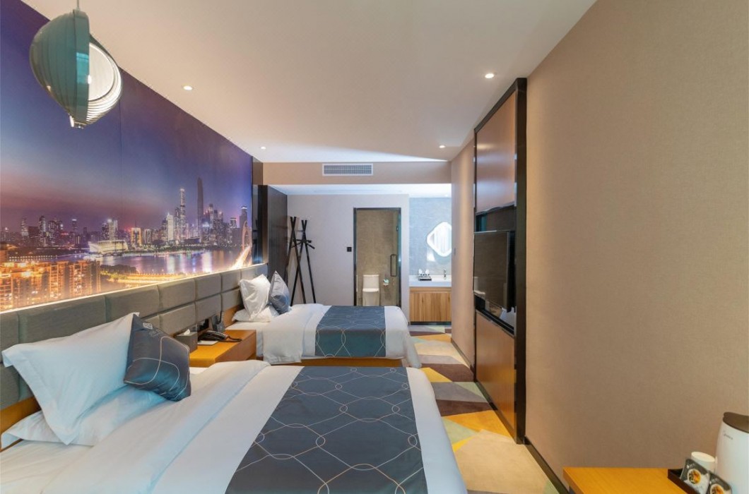 Chonpines Hotel (Guangzhou Rongchuang Wenlvcheng) 23/56