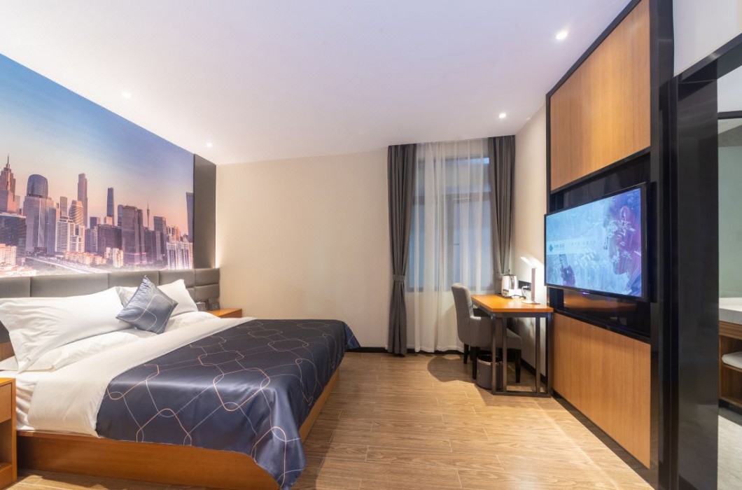 Chonpines Hotel (Guangzhou Rongchuang Wenlvcheng) 16/56