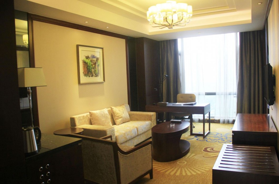 Sport Hotel (Chongqing West Railway Station) 19/39
