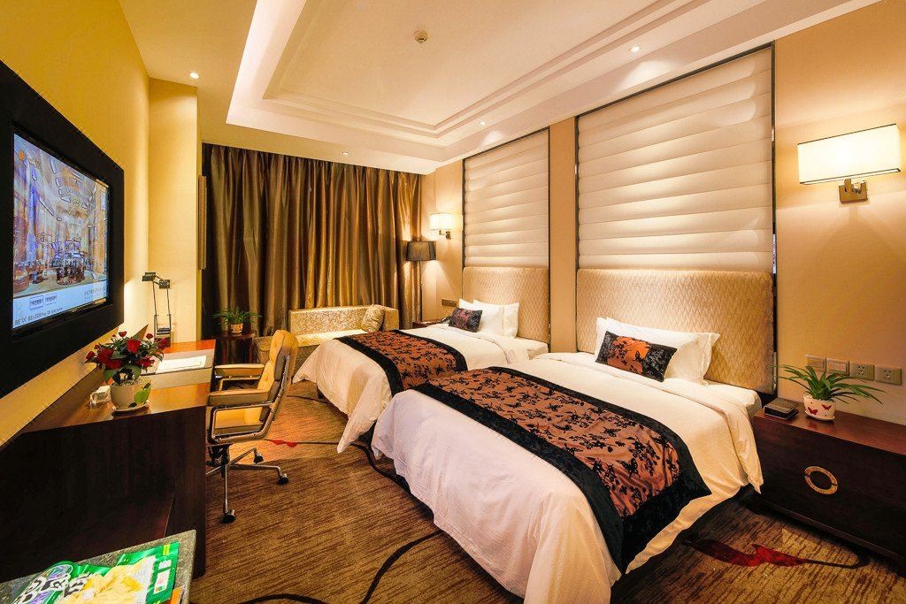 Sport Hotel (Chongqing West Railway Station) 21/39