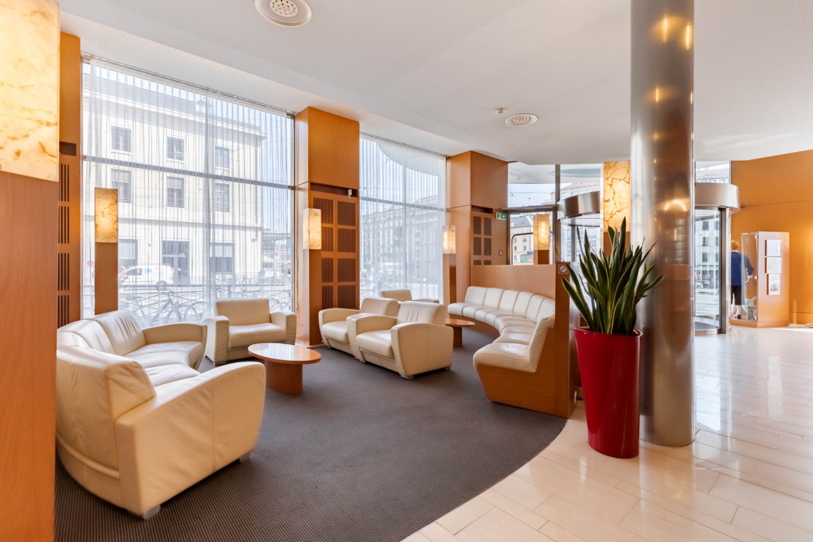 Hotel Cornavin 6/28