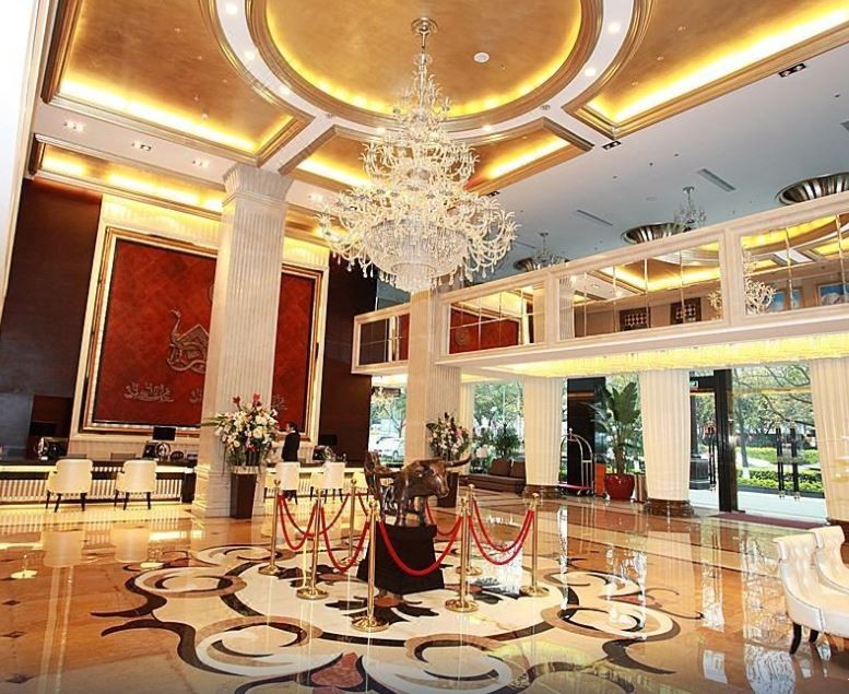 Yunhat Hotel 8/52