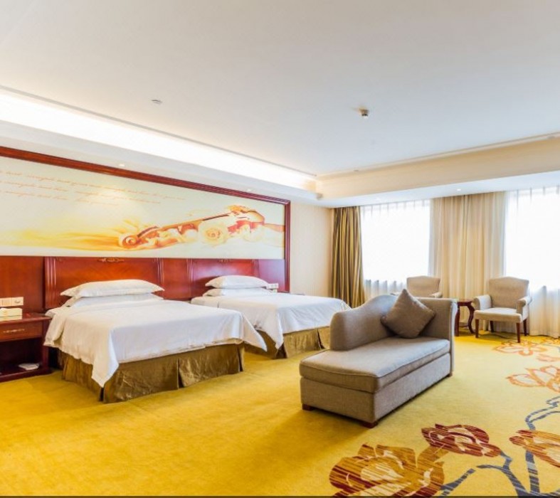 Vienna Hotel (Zhongshan Guzhen Lighting Expo Center) 15/60
