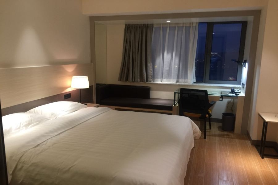 Yes Inn Hotel Chengdu 18/35
